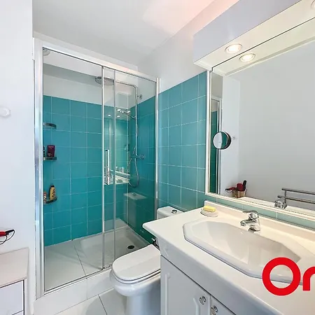 Apartment Studio Menton, 1 Piece, 2 Personnes - Fr-1-647-30 *